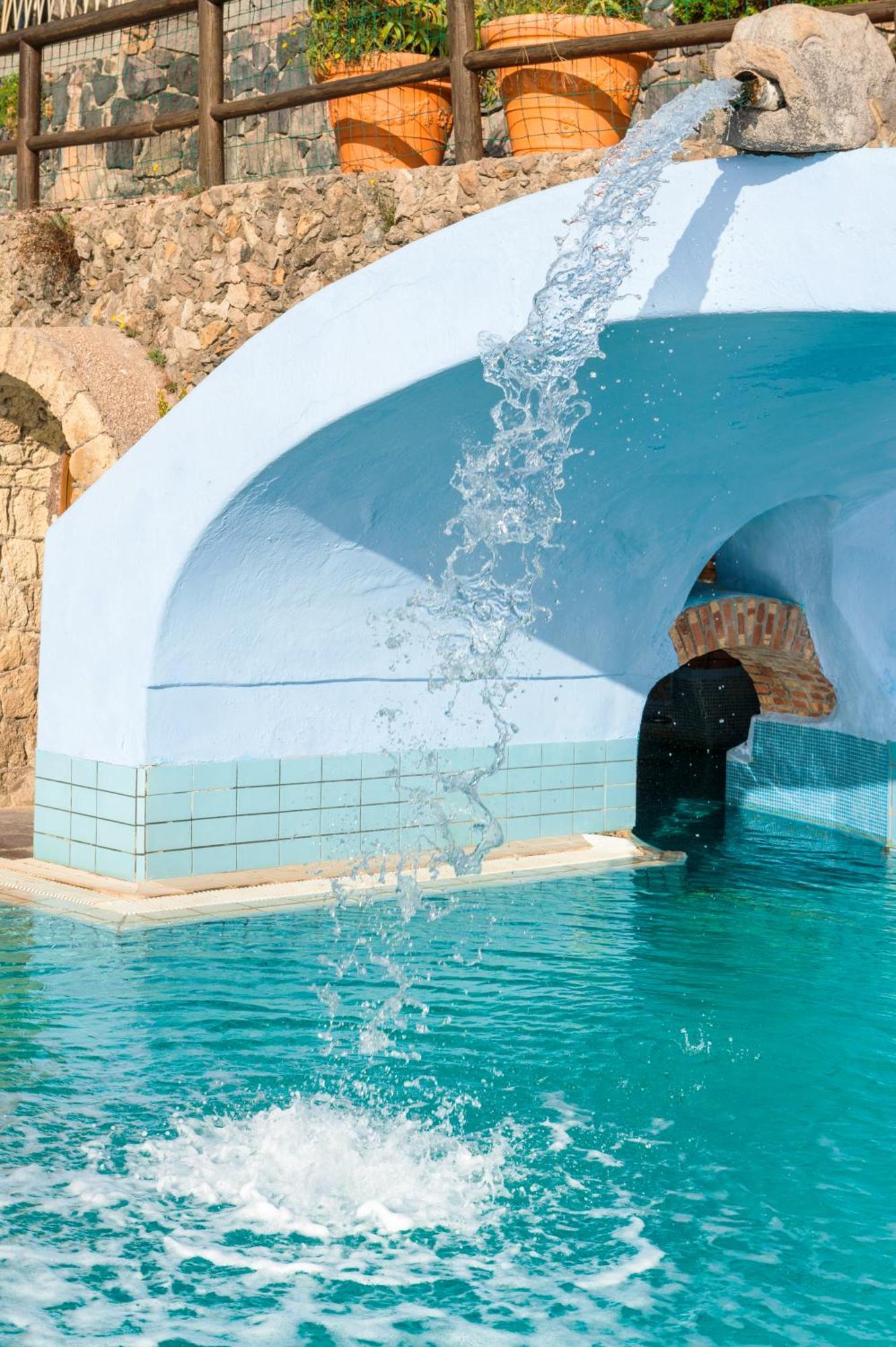Hotel Punta Chiarito