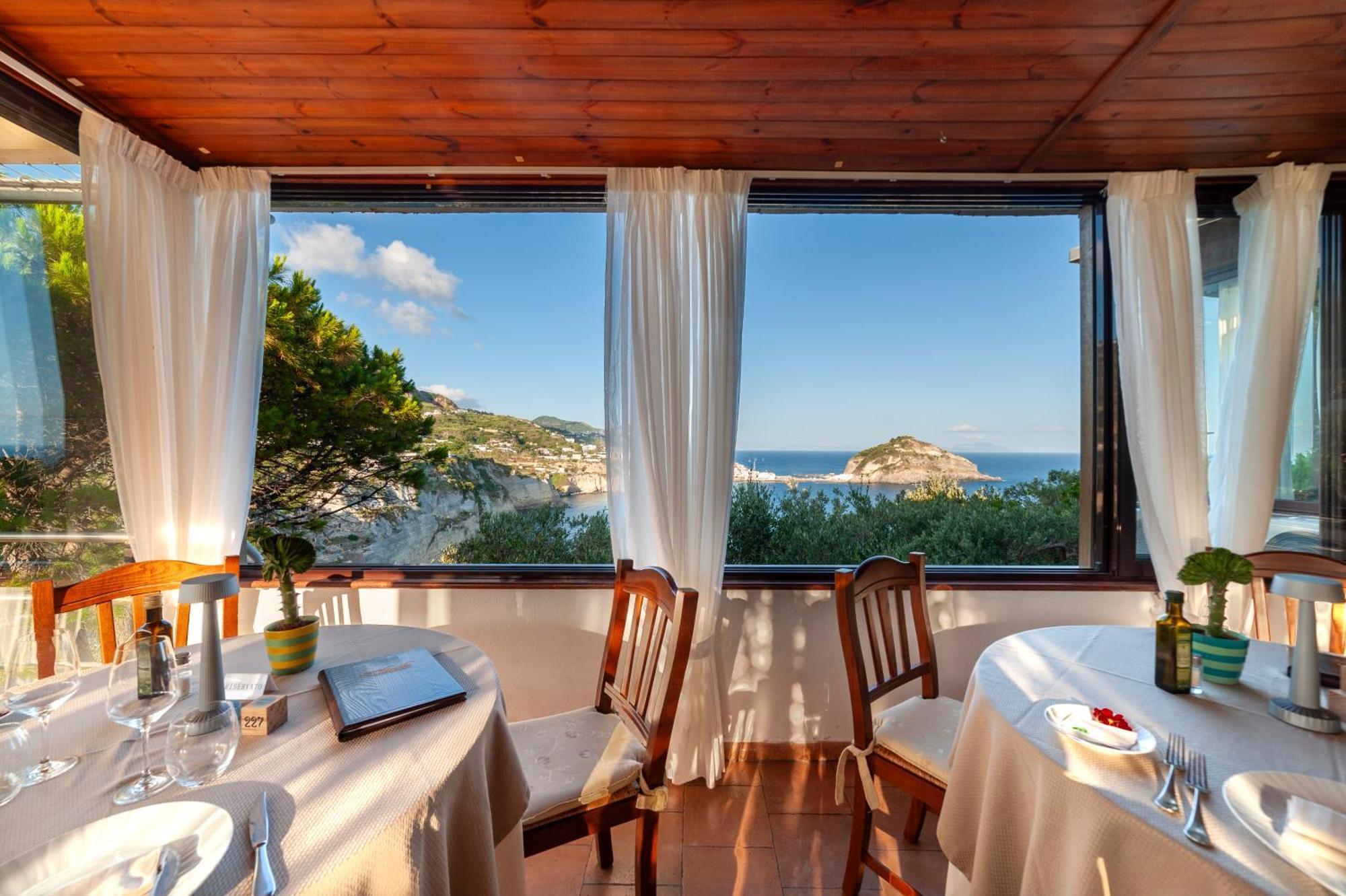 Punta Chiarito 4* Forio di Ischia