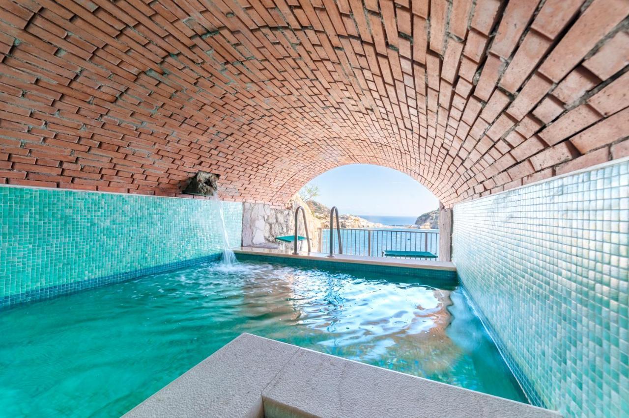 Hotel Punta Chiarito